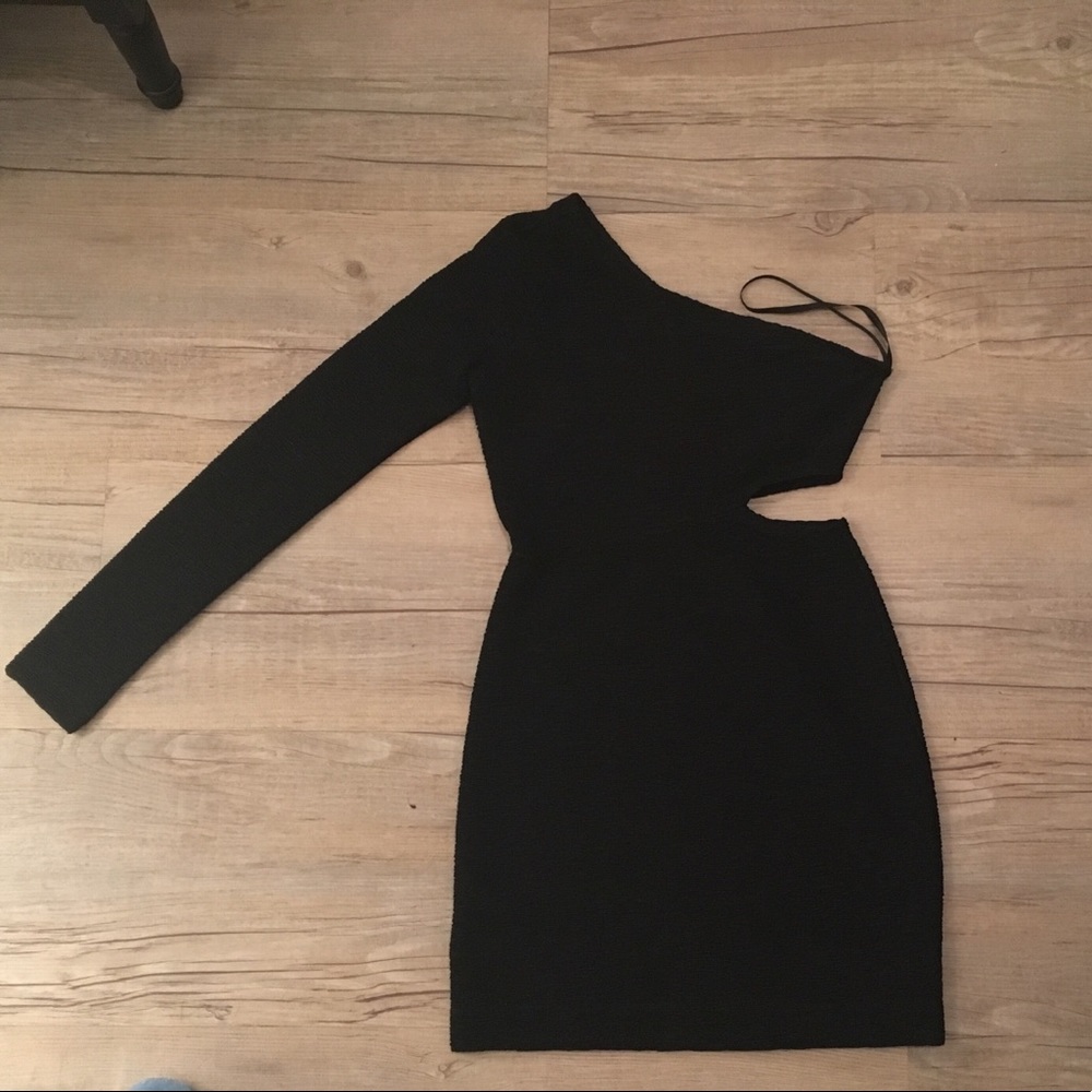 🆕 BCBG Generation Black One Shoulder Dress